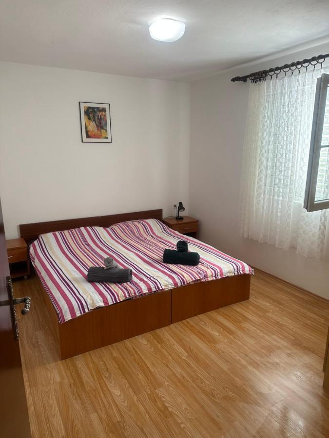 Apartmani Marko Novalja Exteriör bild